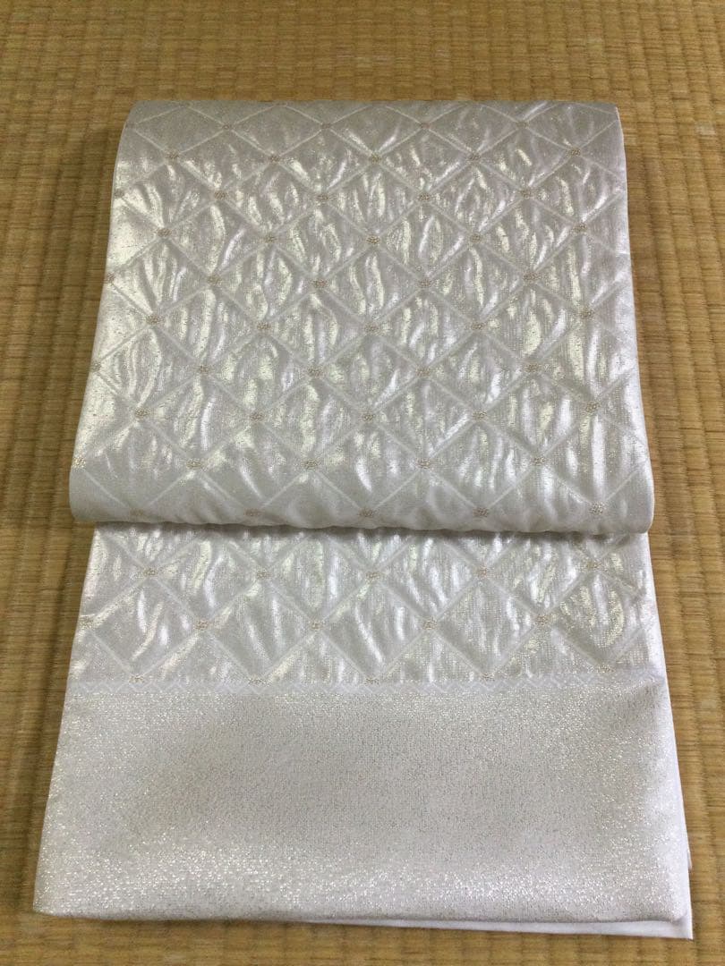 訳有り！素敵な装い！西陣袋帯 綿芯本仕立付　有職菱紋様　白銀　簡易包装