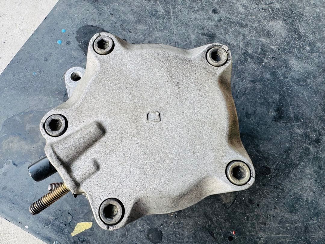 フェアレディZ Z32 前期　エアコンコンプレッサー MJS170 6FA 中古