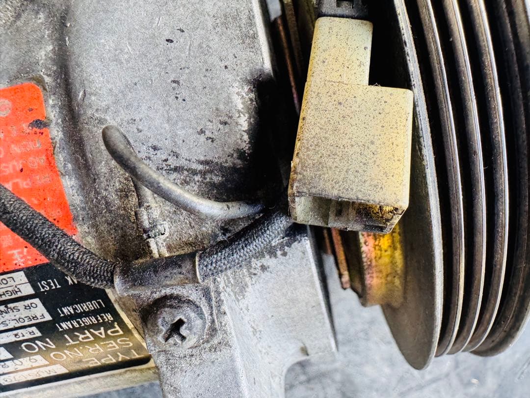 フェアレディZ Z32 前期　エアコンコンプレッサー MJS170 6FA 中古