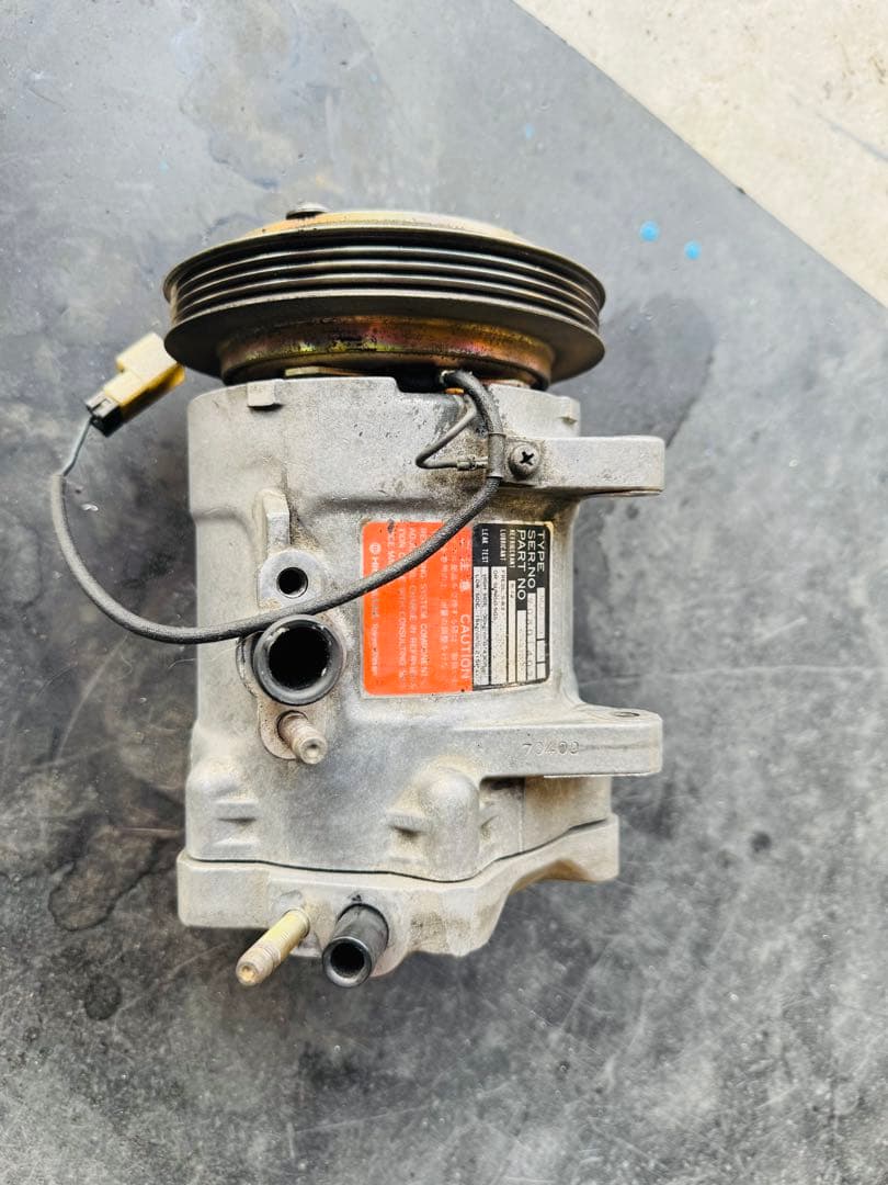 フェアレディZ Z32 前期　エアコンコンプレッサー MJS170 6FA 中古