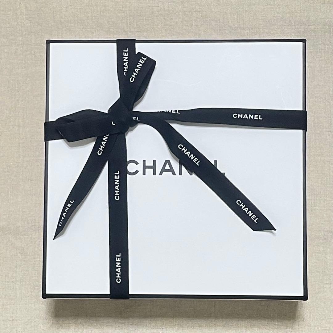 CHANEL 〈ブルードゥシャネル〉モイスチャライザー/オールオーバースプレイ