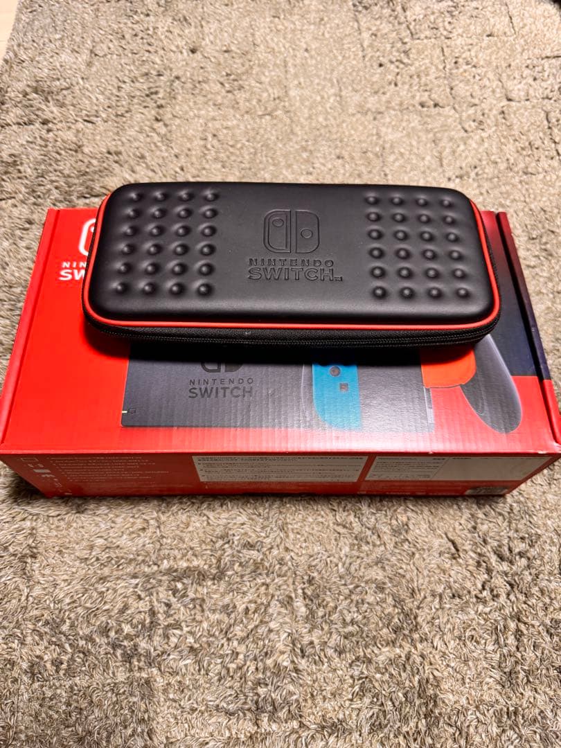 Nintendo Switch 本体 赤青 Joy-Con セット