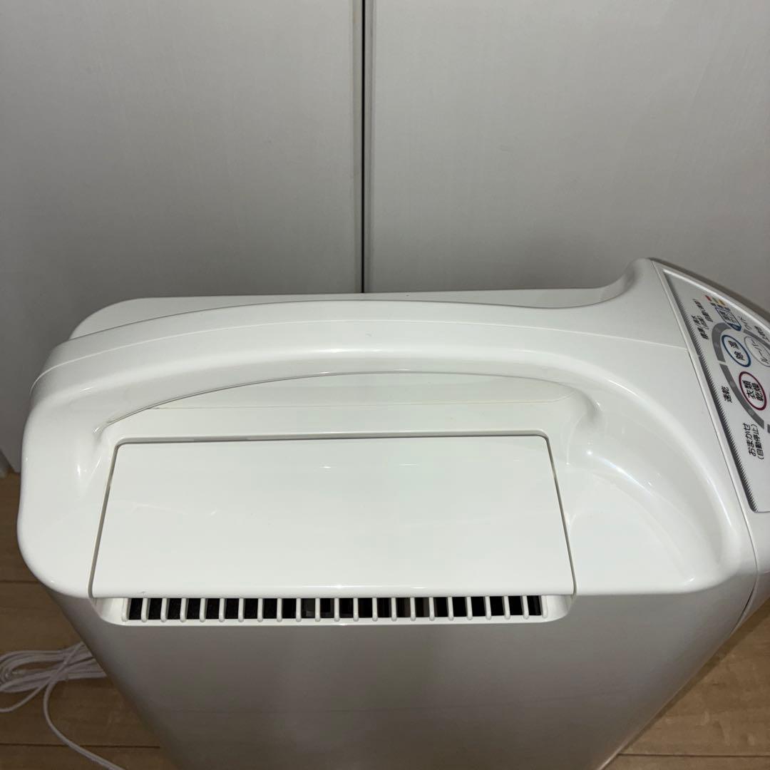 美品　使用短い　コロナ 除湿機 CD-s6318-W 美品2018年製