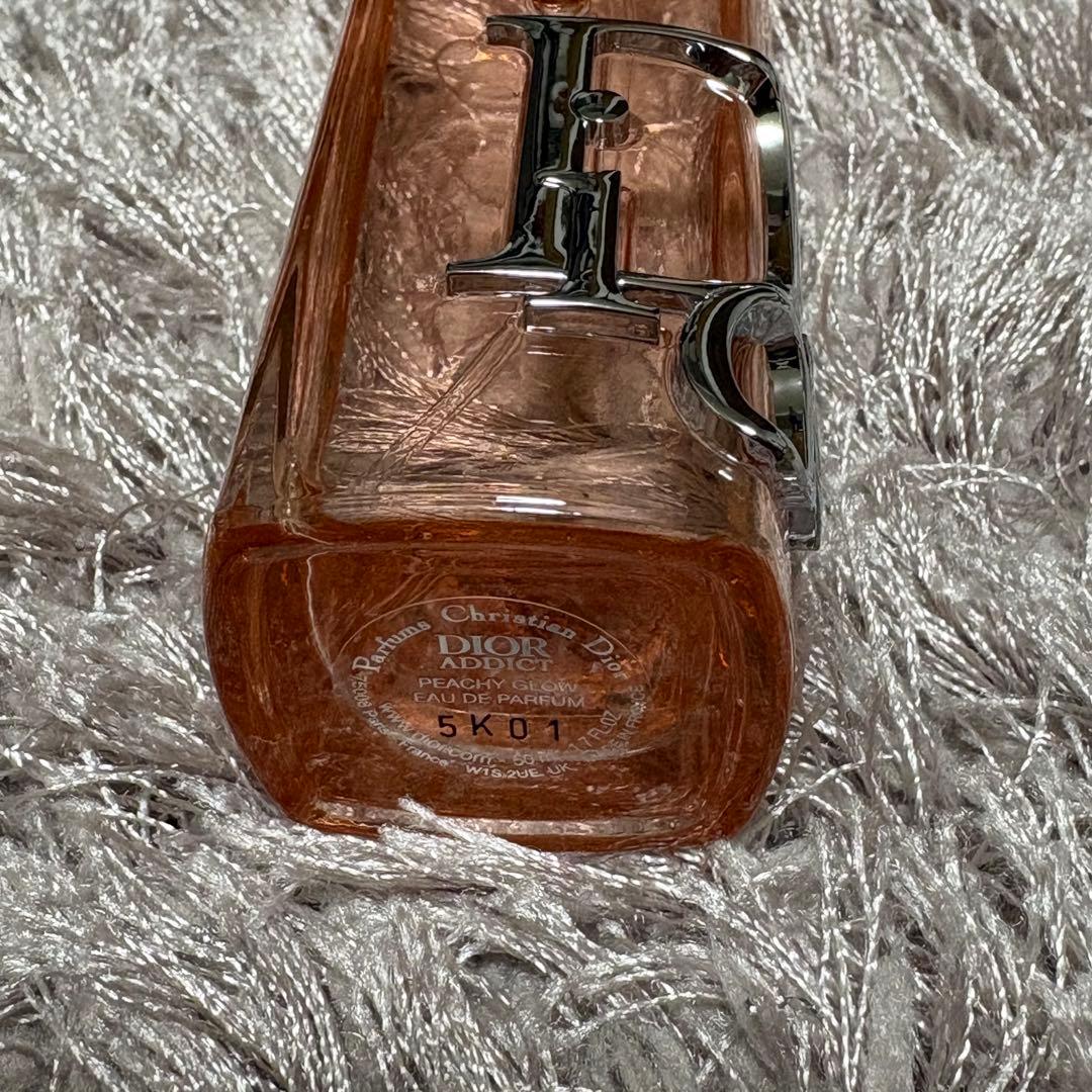 8*様 1プッシュ使用 ディオールアディクト ピーチーグロウ EDP50ml お