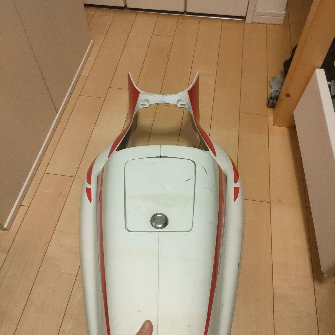 NS1 前期純正　テールカウル