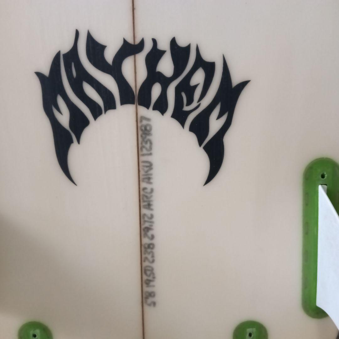 ロストＭAYHEM 5.8 　サーフボード