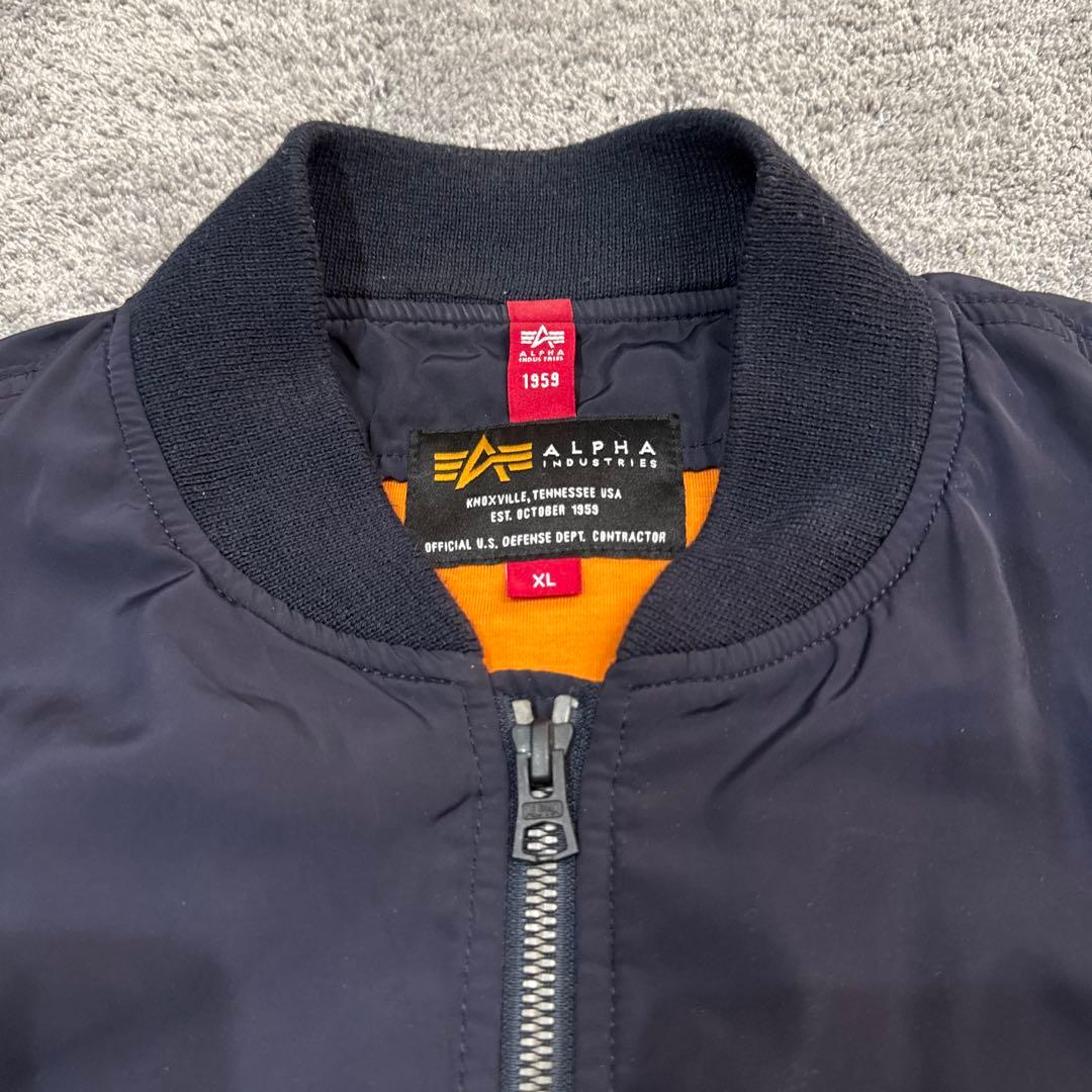 ALPHA INDUSTRIESアルファ　ma1フライトジャケット　ネイビーXL