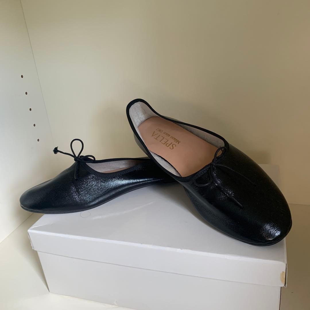 【SPELTA スペルタ】フラットシューズ バレエシューズ　パンプス　黒