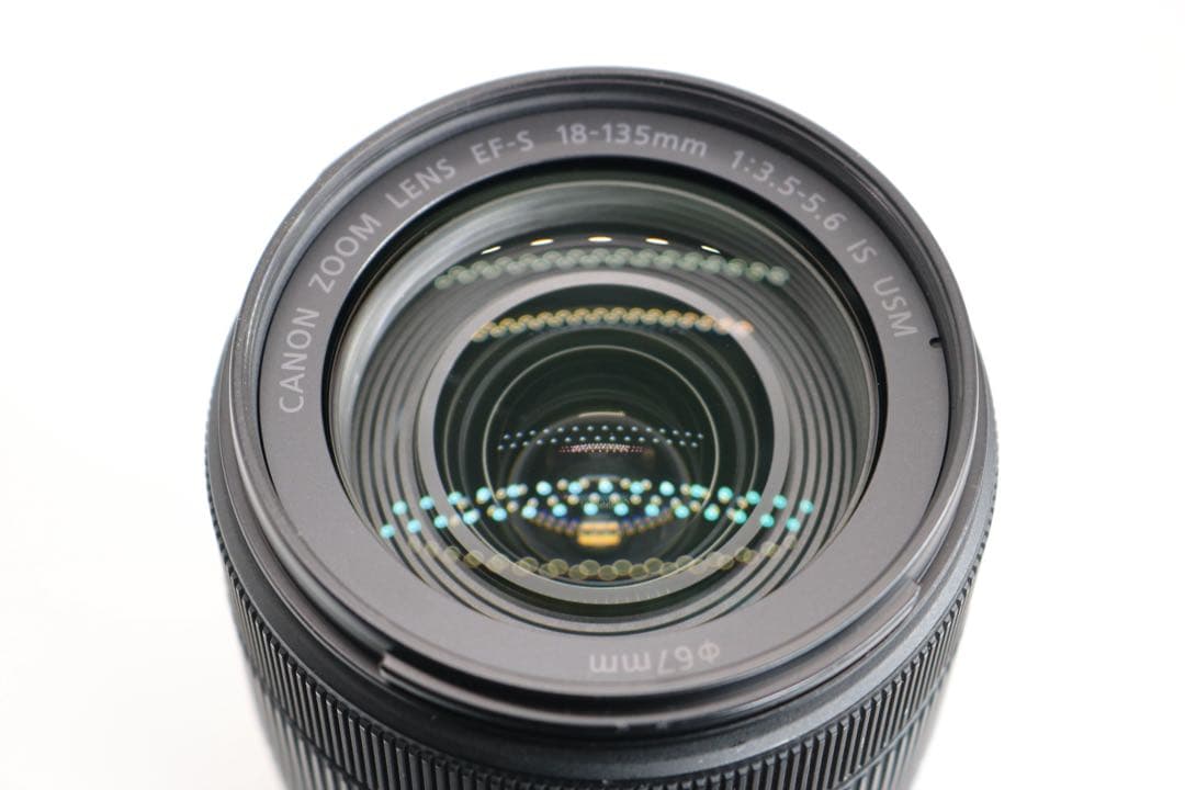 美品 【Canon EF-S 18-135mm IS USM】 EFレンズ