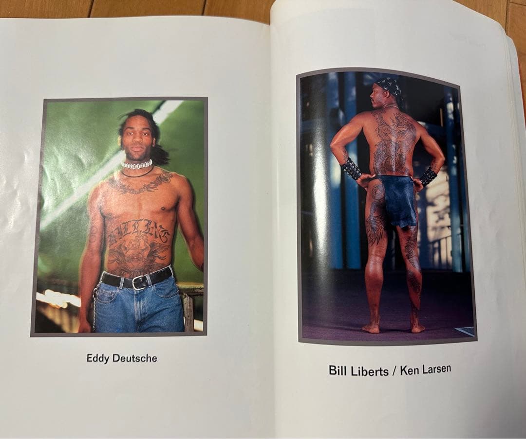 FLASHIN' SKIN 刺青 三代目彫よし 関東彫 初代彫俊 彫拓