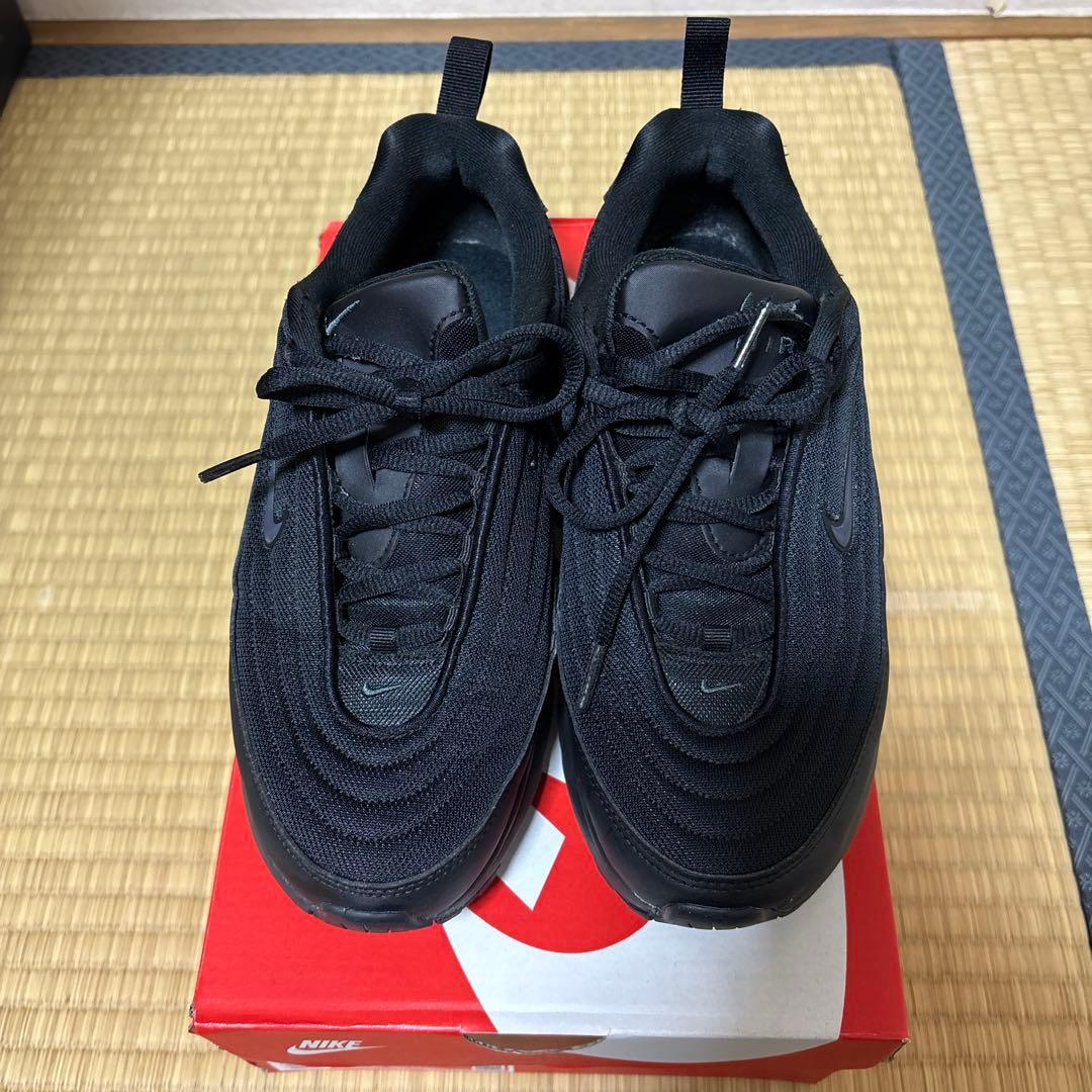 ナイキ　エアマックスポータル　24cm