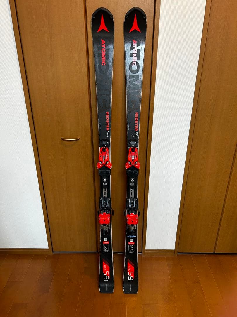 Atomic PRO S9 スキー板 165cm