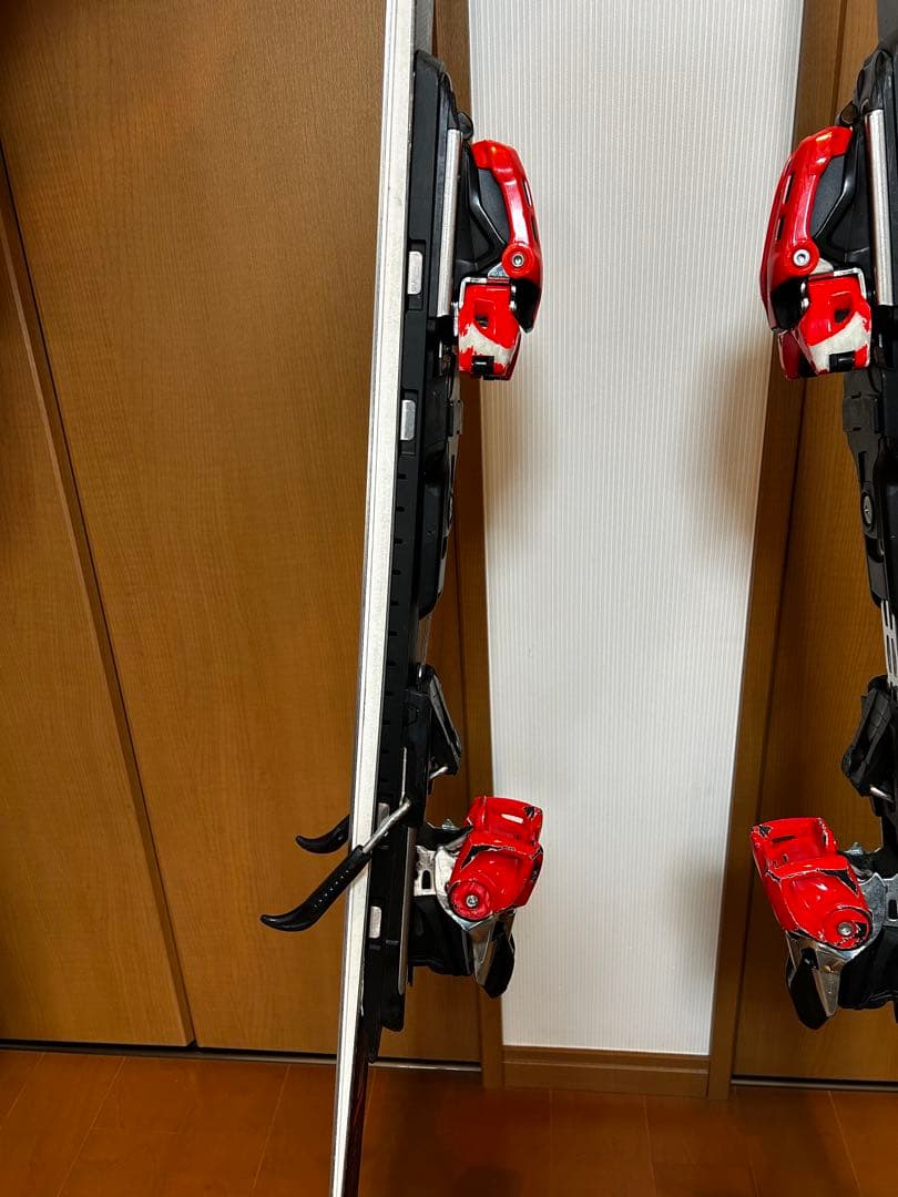 Atomic PRO S9 スキー板 165cm