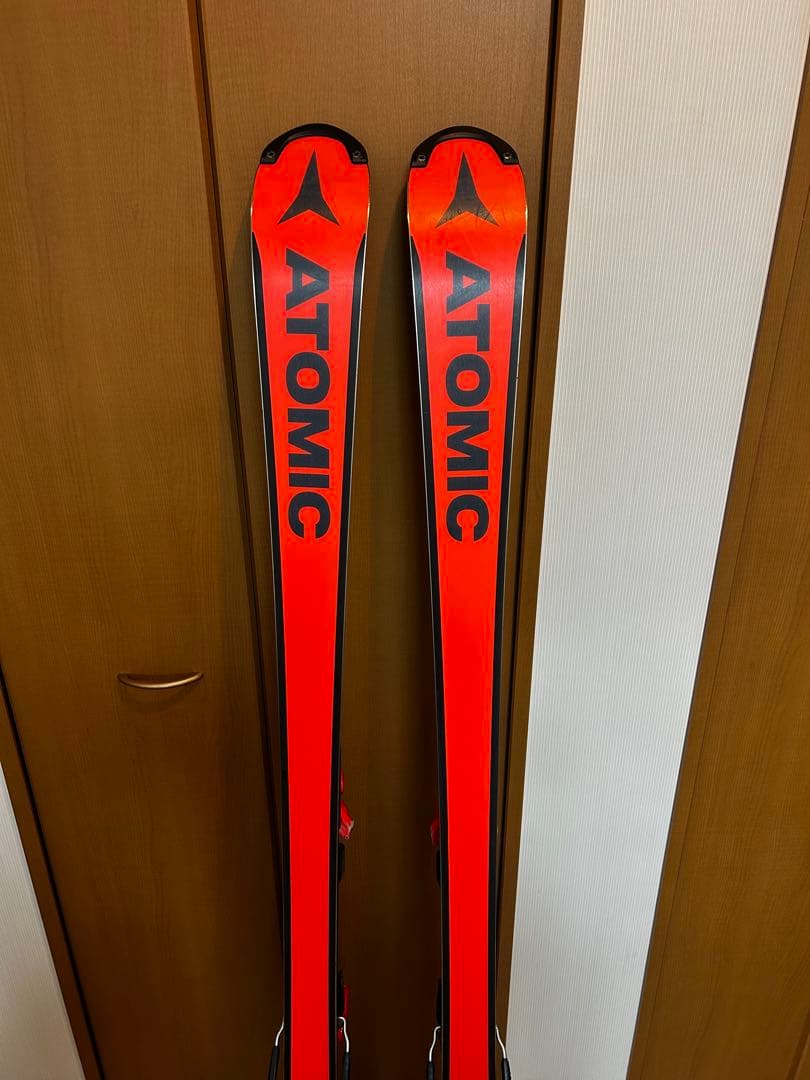 Atomic PRO S9 スキー板 165cm
