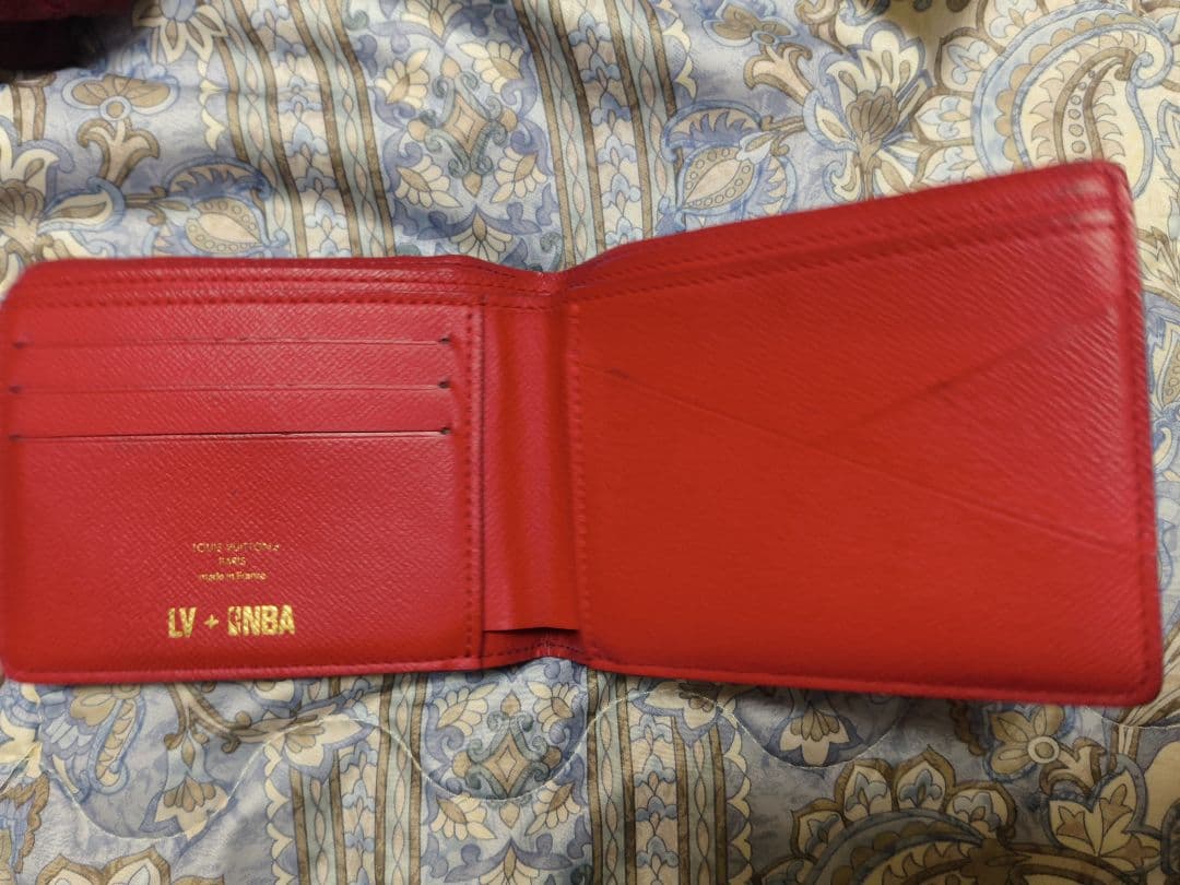 ち*.様 【美品】ルイビトン✕NBAコラボ　二つ折り財布