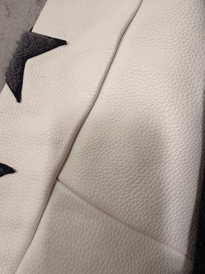 FR2 エフアールツー スタジャン ラビット 袖レザー ブラック ホワイト