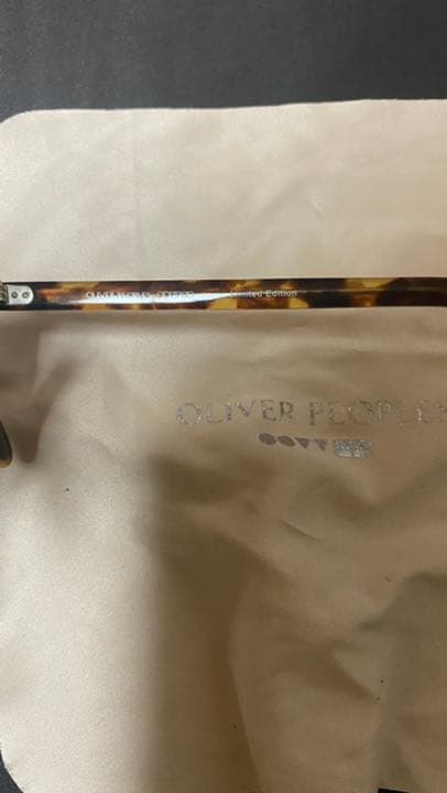 オリバーピープルズ　雅　サングラス