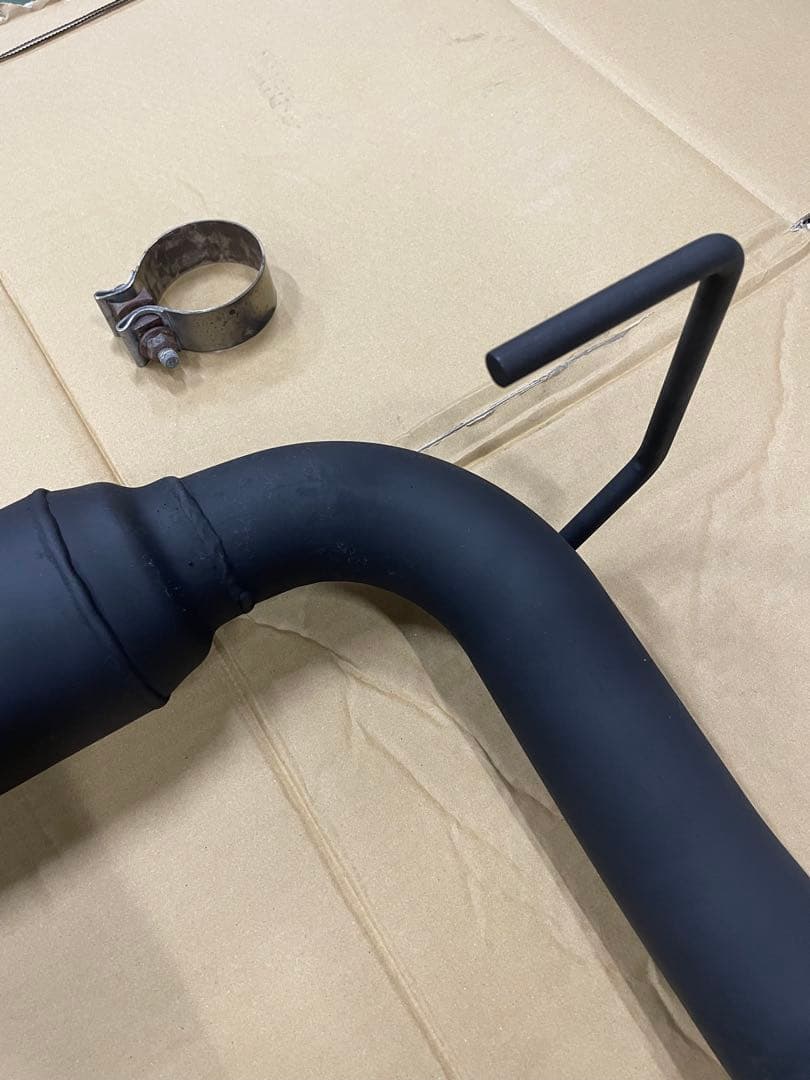 フローマスター アウトロー　マフラー ジープ JL ラングラー