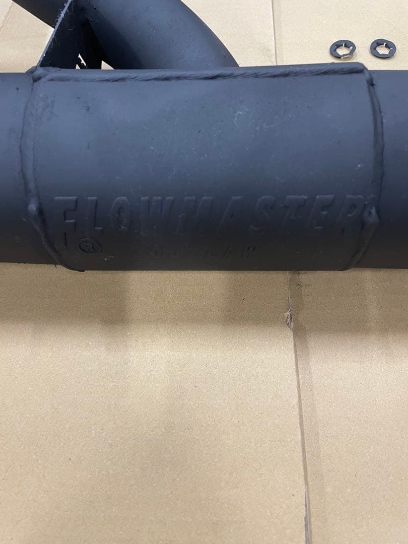 フローマスター アウトロー　マフラー ジープ JL ラングラー