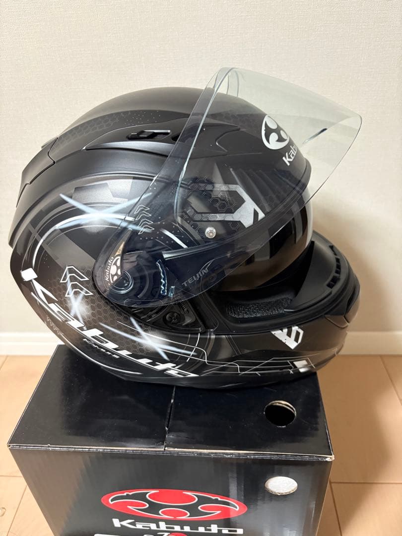ヘルメット Kabuto KAMUI3 ESTELAフラットブラック/グレー