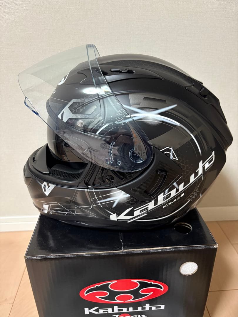 ヘルメット Kabuto KAMUI3 ESTELAフラットブラック/グレー