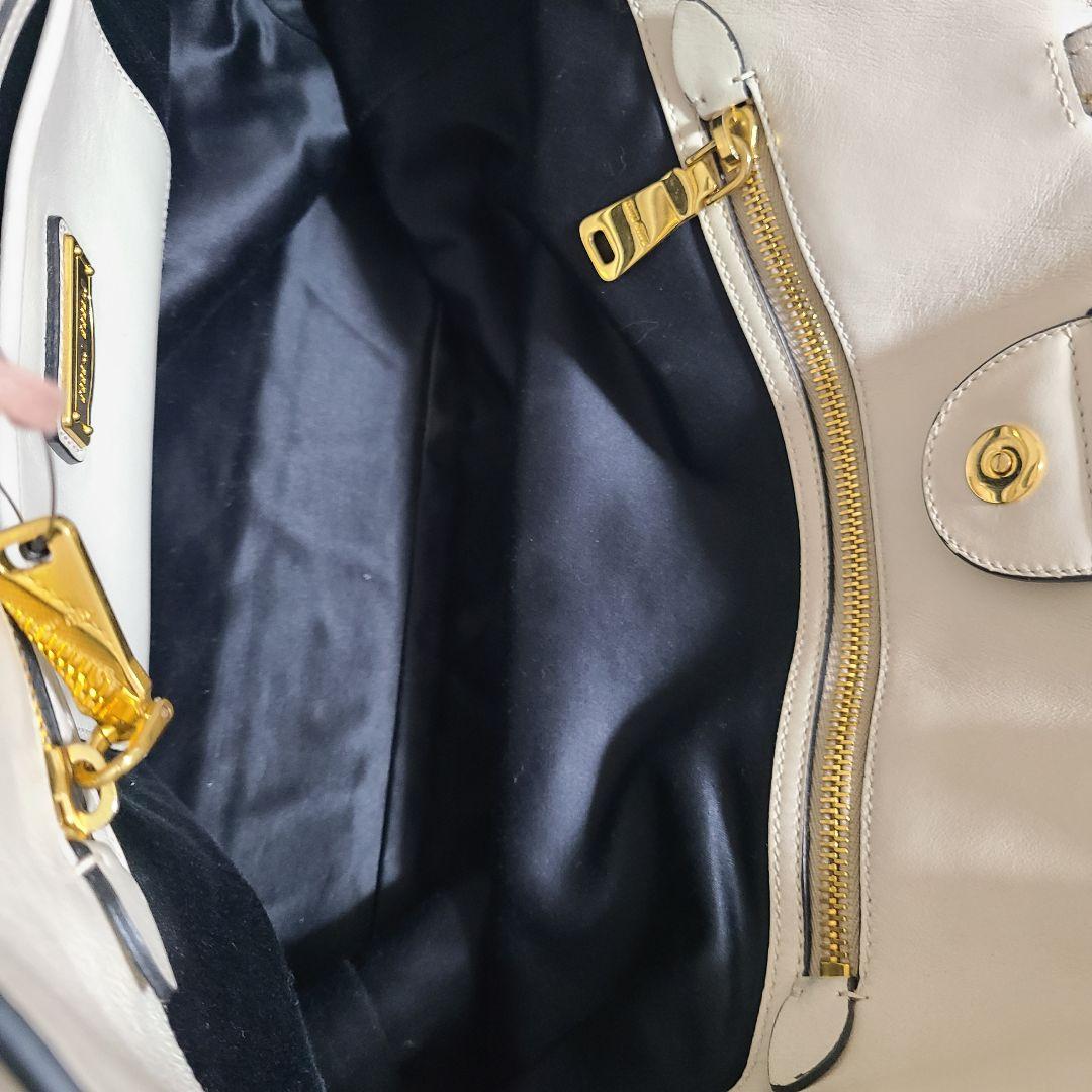 【美品】MIU MIU ミュウミュウ レザートートバッグアイボリー