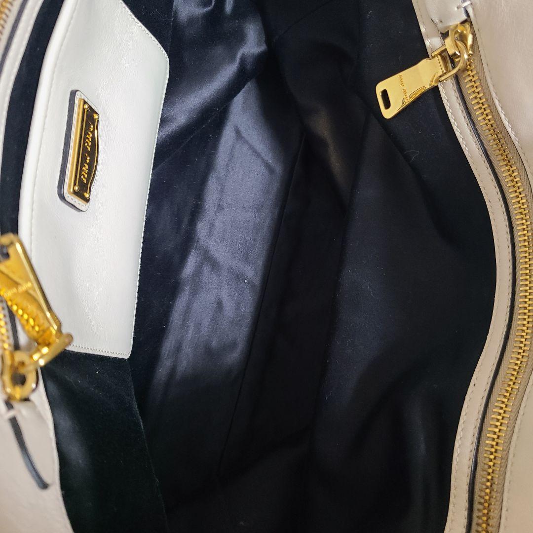 【美品】MIU MIU ミュウミュウ レザートートバッグアイボリー