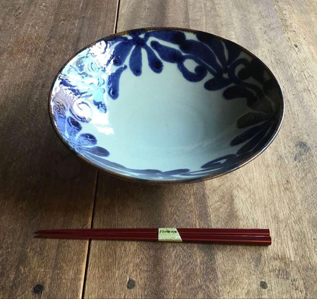 ☘️merci☘️です。新品美濃焼　琉球瑠璃唐草麺鉢　うどん丼10枚セット他