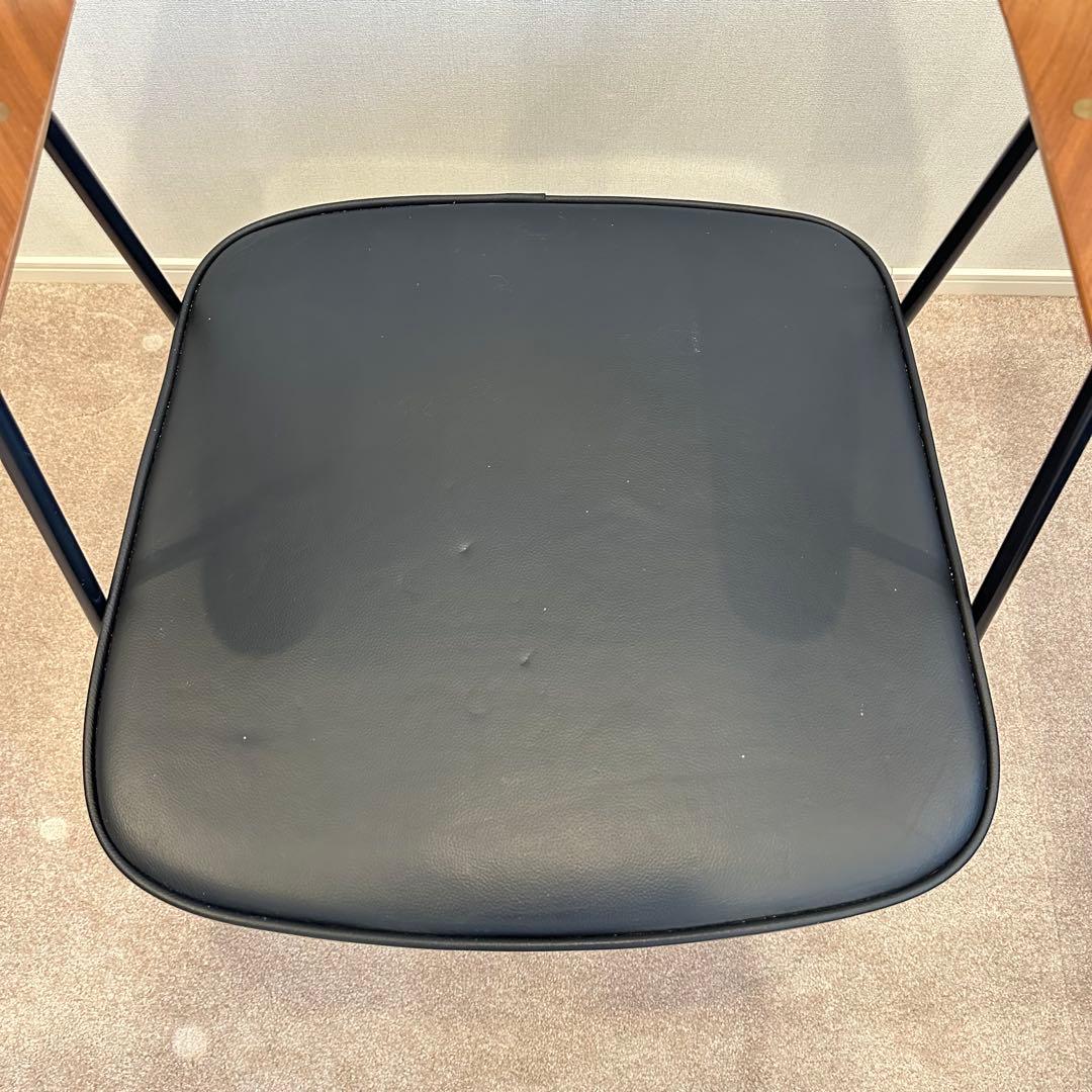 Case Furniture 675チェア ACTUS