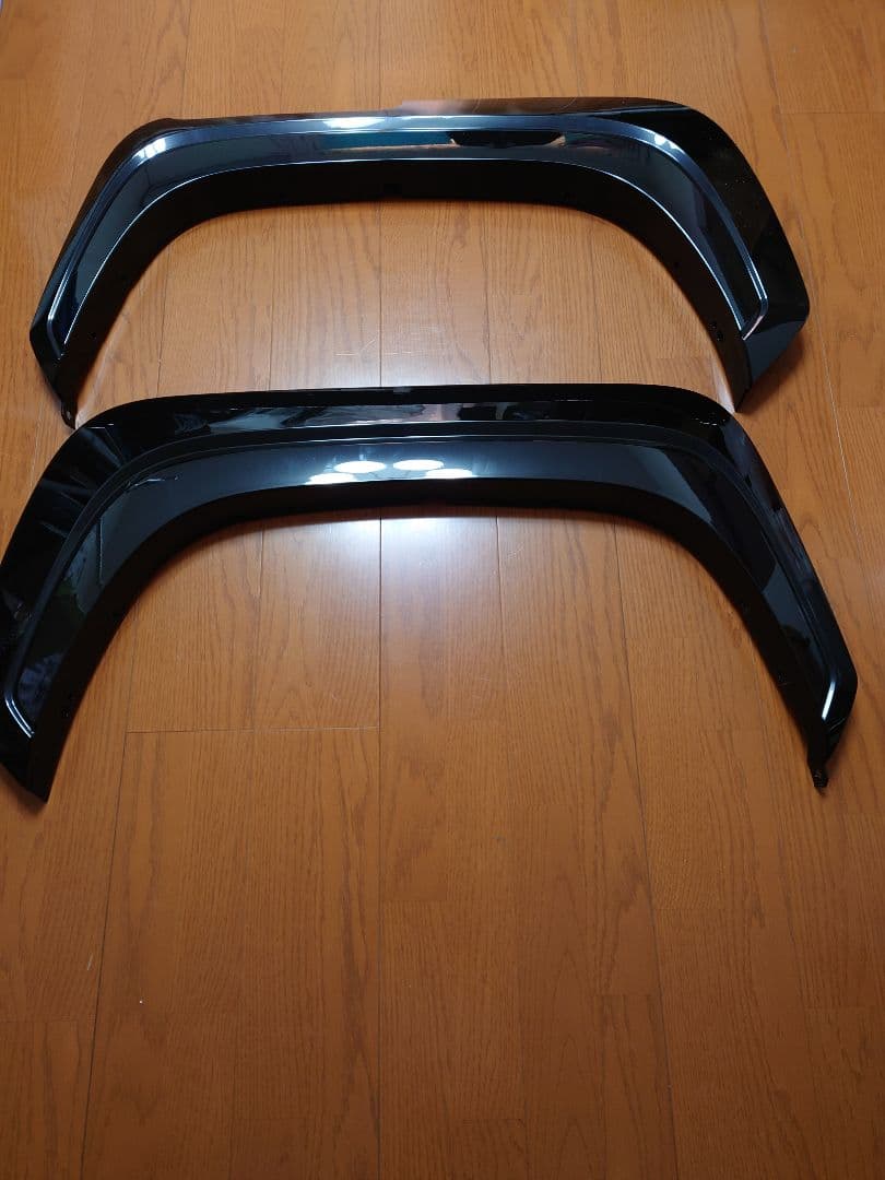 三菱トライトンGSR純正オーバーフェンダー4個セット