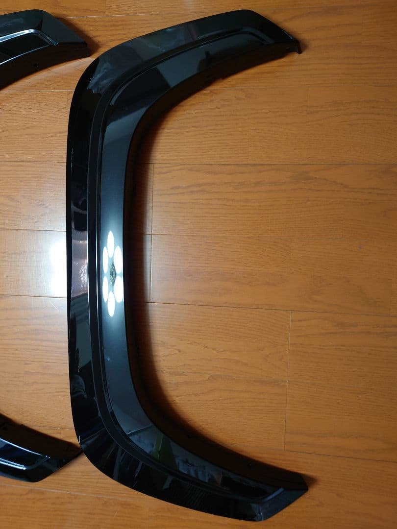 三菱トライトンGSR純正オーバーフェンダー4個セット