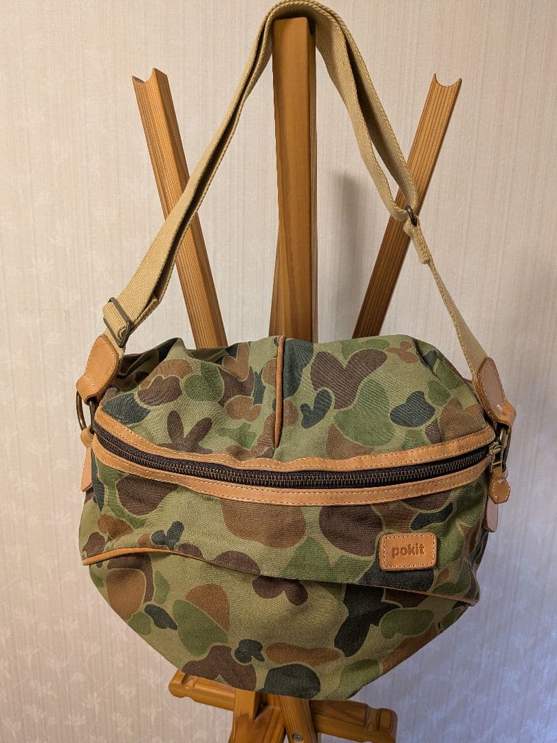 pokit ショルダーバッグ（カモフラージュ柄）