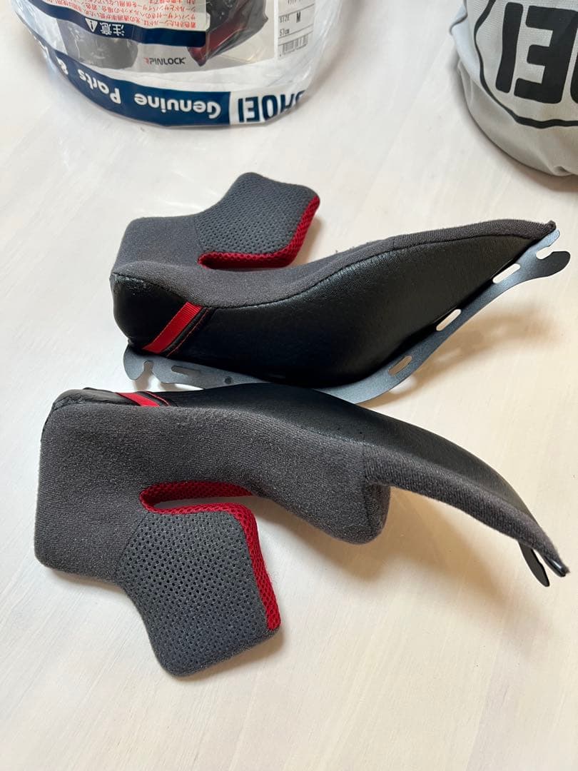 shoeiショウエイ Z7 Mサイズ　シェイキン　ピンスト　マットブラック