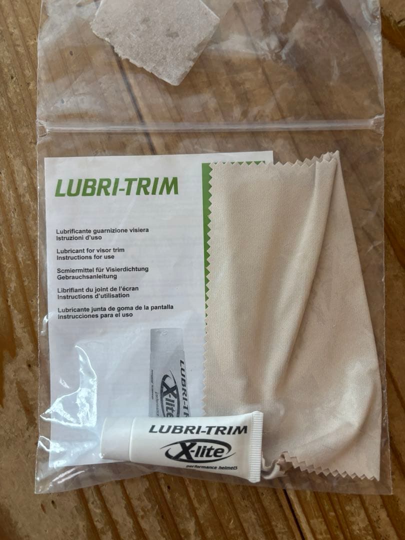 ノーラン　NOLAN X-lite X802R R