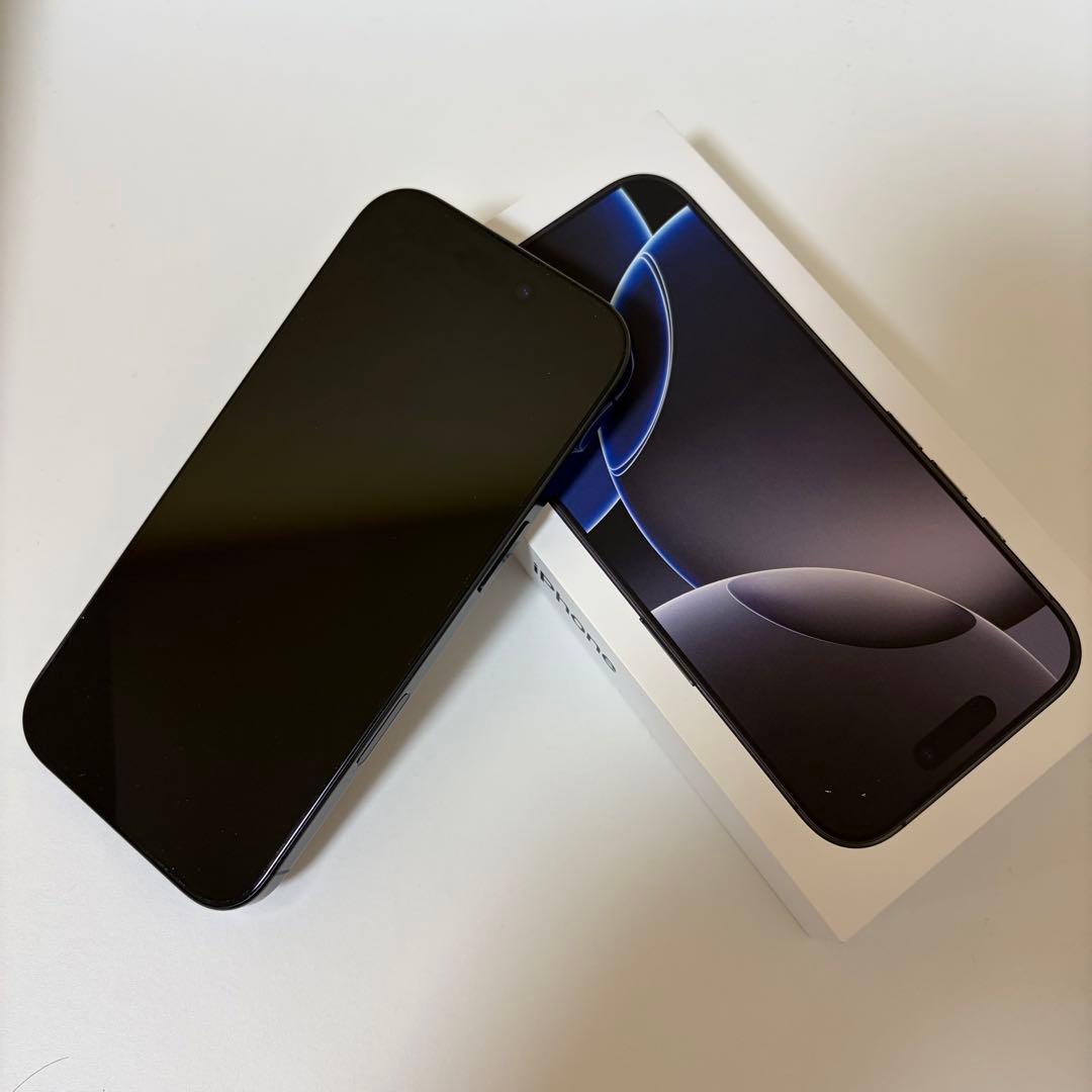 ✴︎美品✴︎ iPhone 16 Pro 128GB ブラックチタニウム