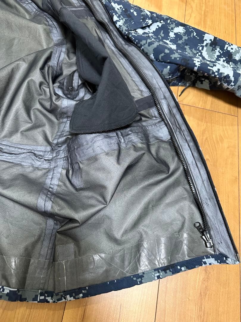 ひ*け様 米軍 NAVY ECWCS GEN2 NWU ゴアテックスパーカー　E