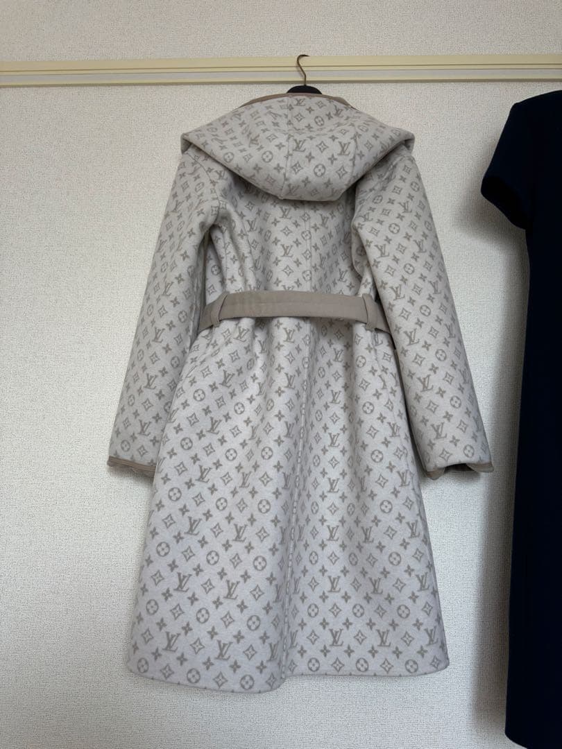 Louis Vuitton フード付きロングコート ベージュ　34