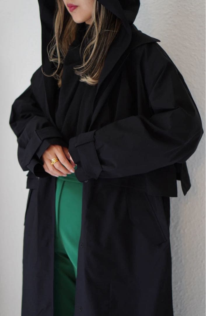 【タグ付】SOLOV トレンチコート　レインコート 黒　フーディ　ベルト　1