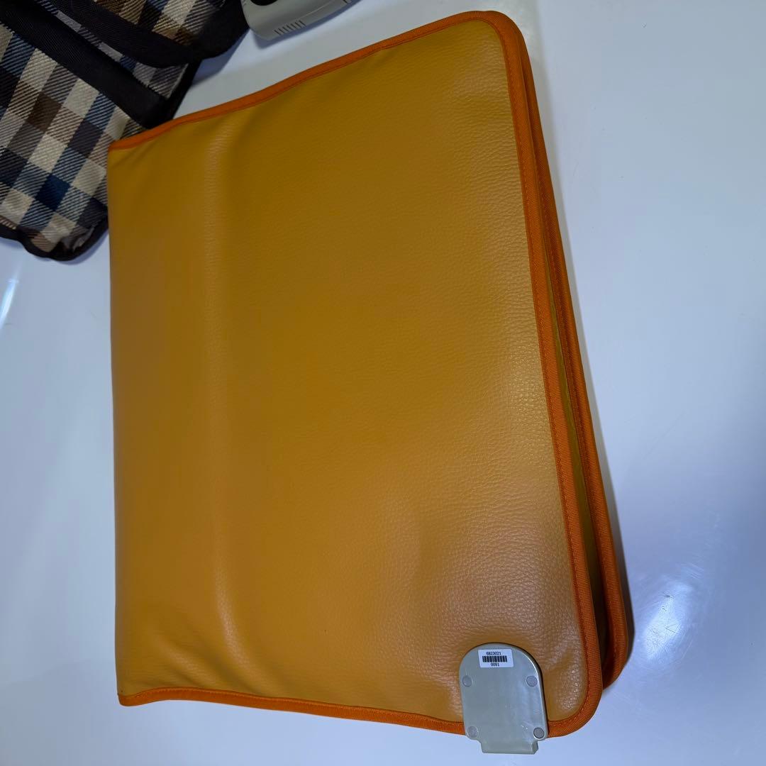 【極美品】ほぼ未使用✨一度のみ使用　海化石岩盤浴　ほぐしマット　カバン付き