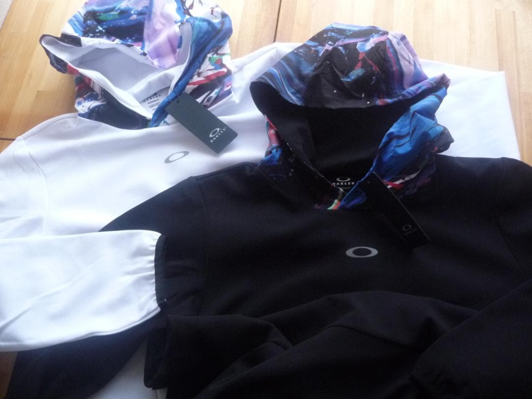 オークリー ENHANCE MY MOBILITY HOODY白L 新品未使用品