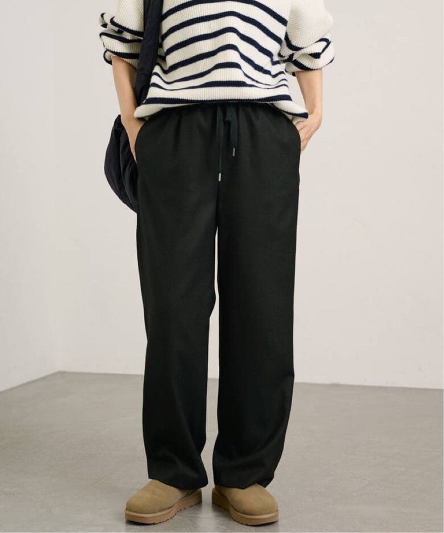 美品　FRAMeWORK ウォッシャブルサキソニーイージーパンツ