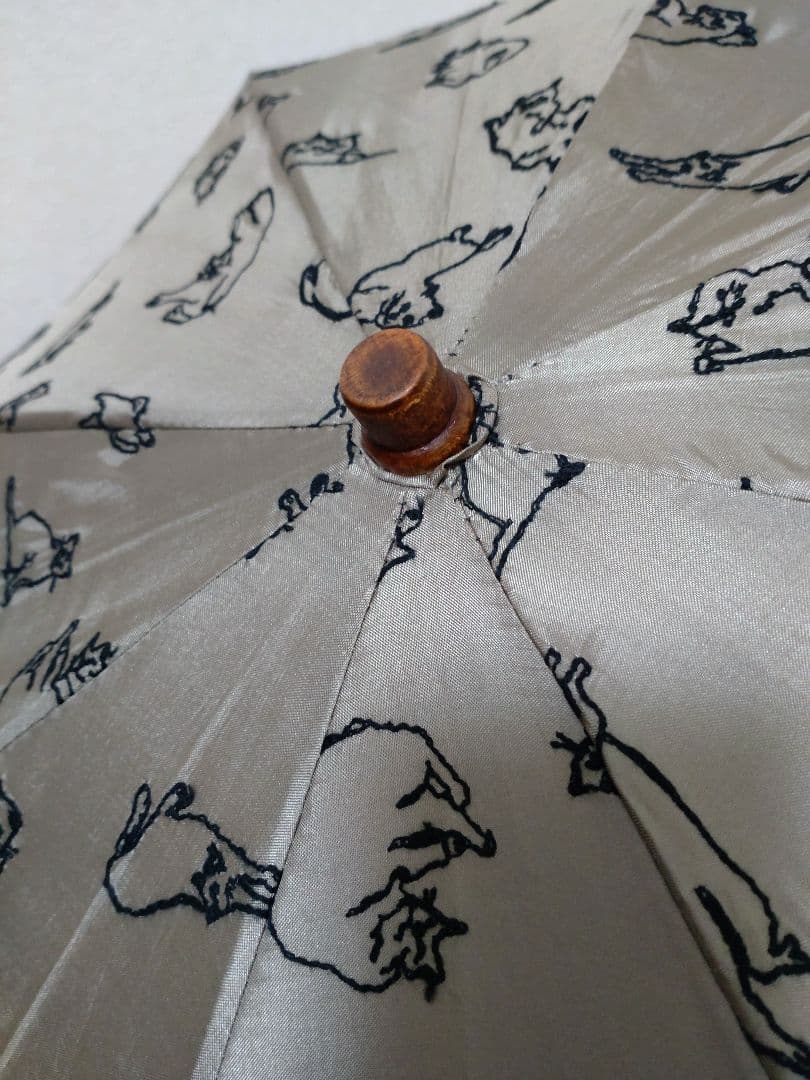 ★レア★イイダ傘店★猫 ししゅう 晴雨兼用 折りたたみ傘