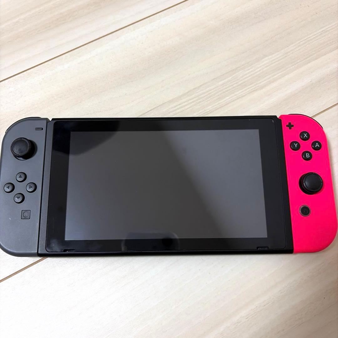 Nintendo Switch 本体 ブラック ピンクジョイコン ホワイト