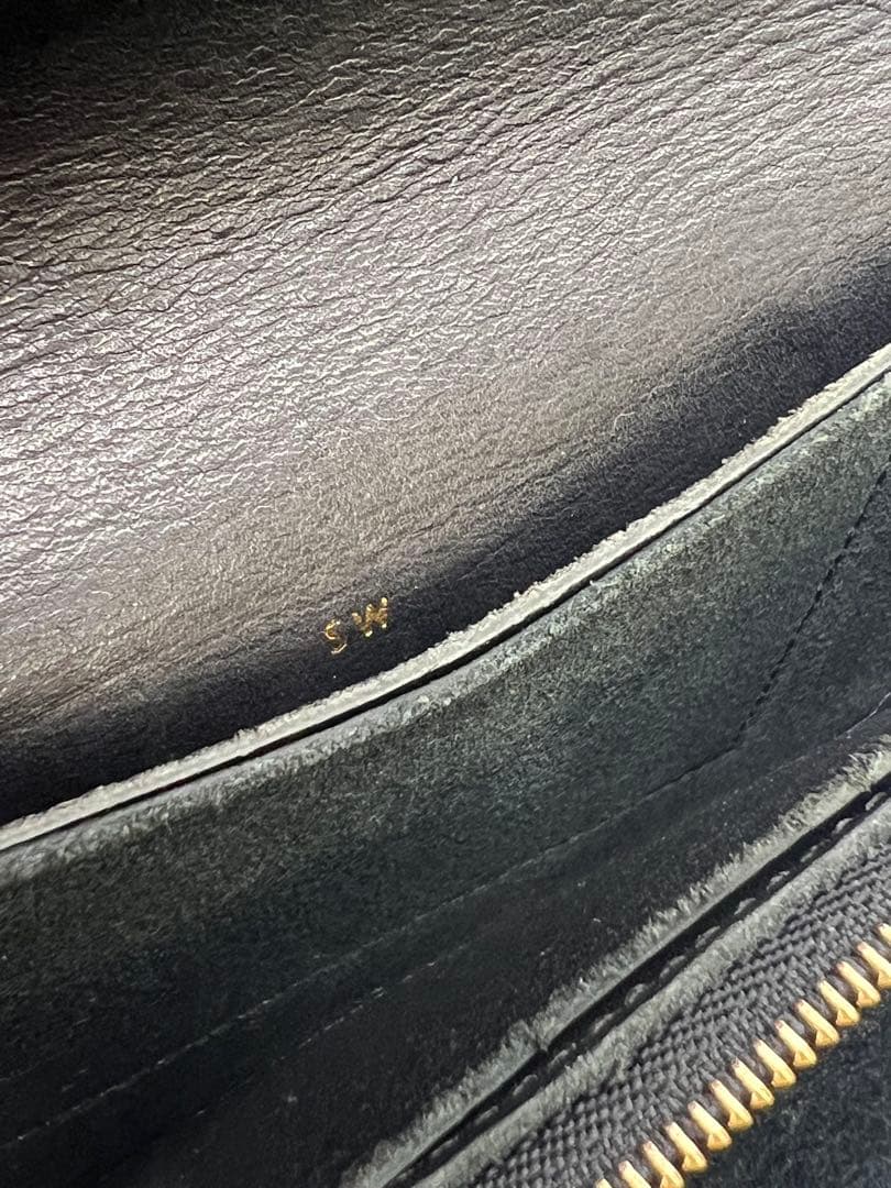 forme short wallet baby calfベイビーカーフ ブラック