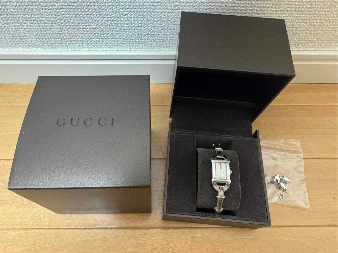 GUCCI バンブーデザイン 腕時計ブレスレット　6800L 箱・パーツあり
