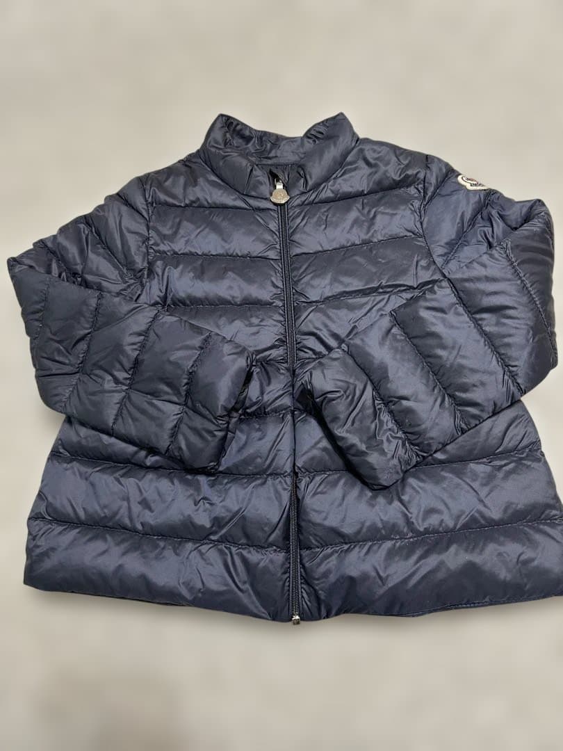 ⭐️モンクレール　ライトダウンJOELLE 3Ａ100⭐️