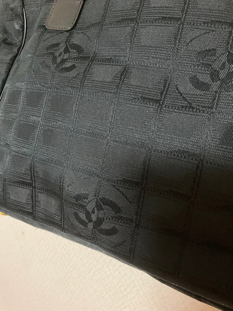 CHANEL ニュートラベルラインMM ブラック ナイロン トートバッ