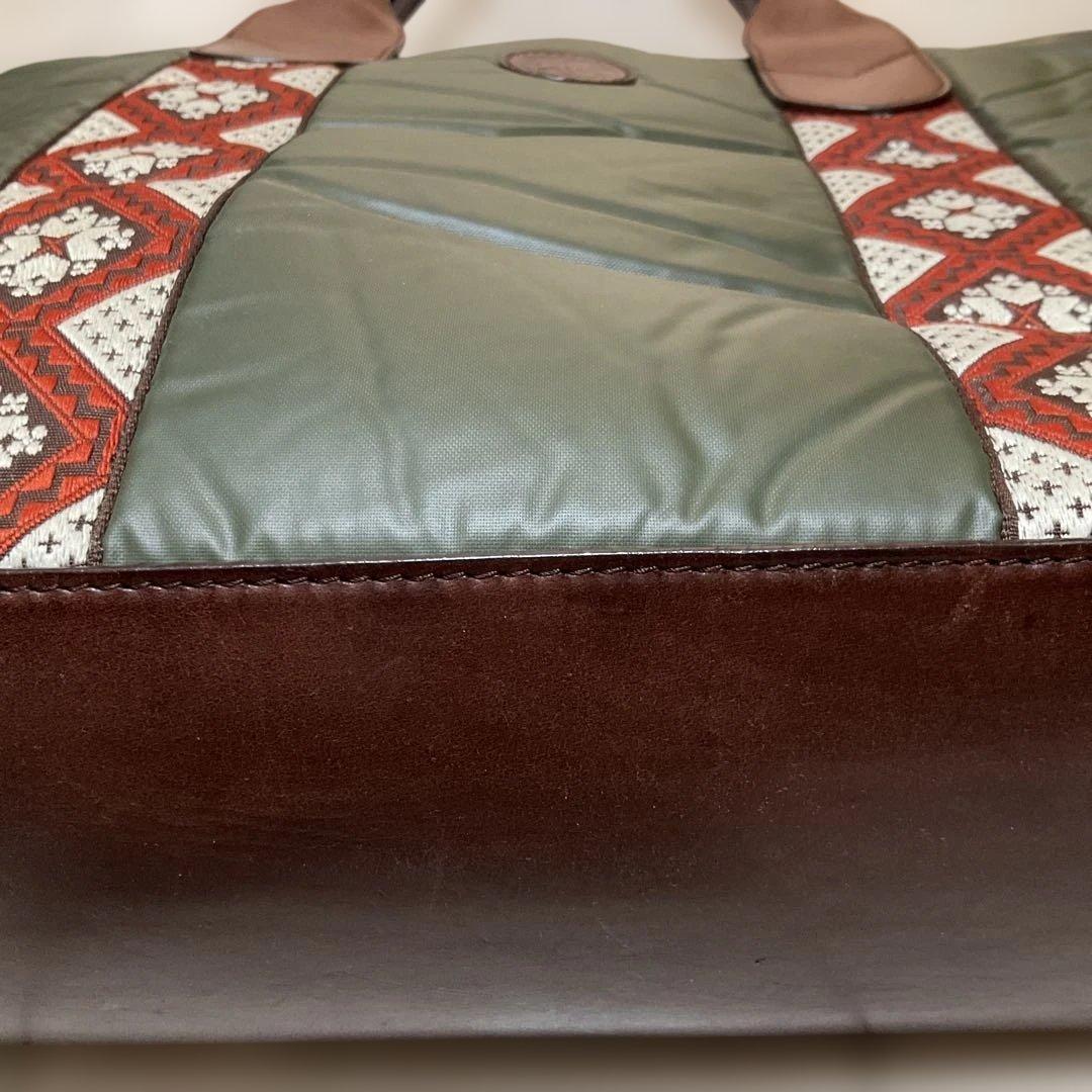 オリーブグリーン キルティングトートバッグ