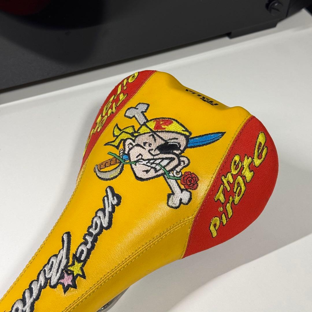 セライタリア　パンターニ　サドル