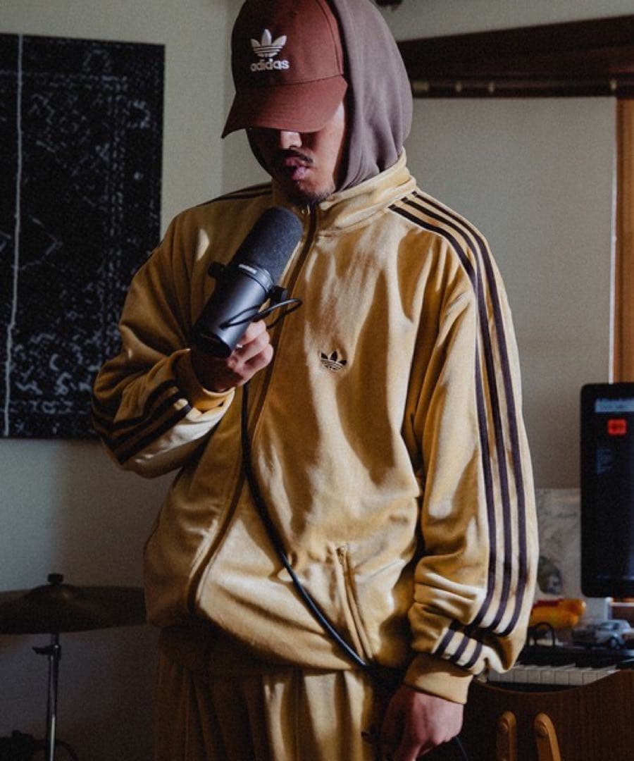 アディダス ベッケンバウアー L ベロア トラックジャケット ゴールデンベージュ